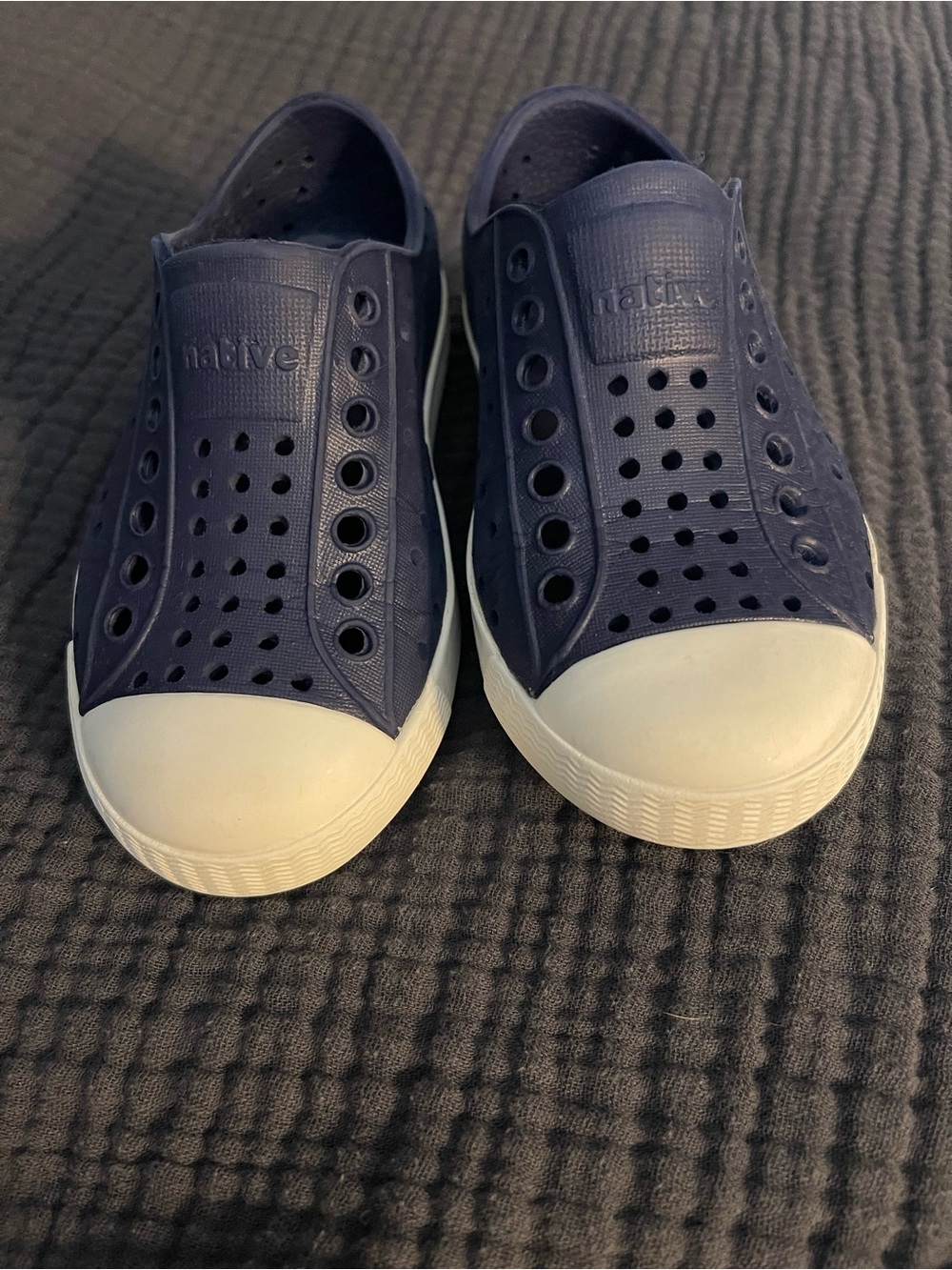 Native Kids Blue Slip-On Shoes size 8c